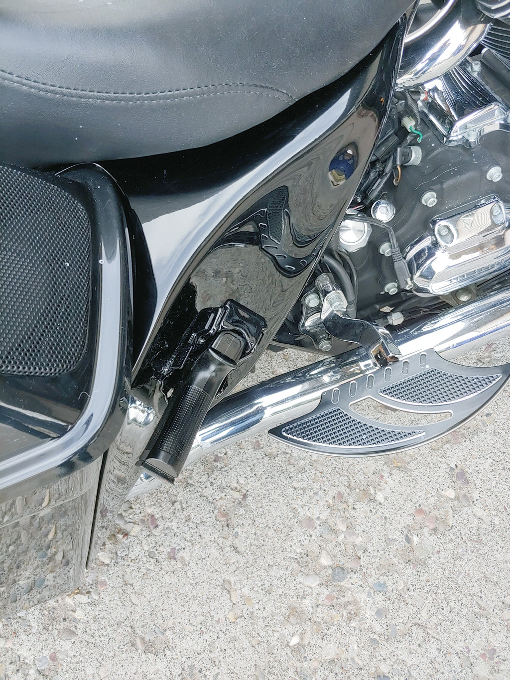 Harley davidson side cover holsters