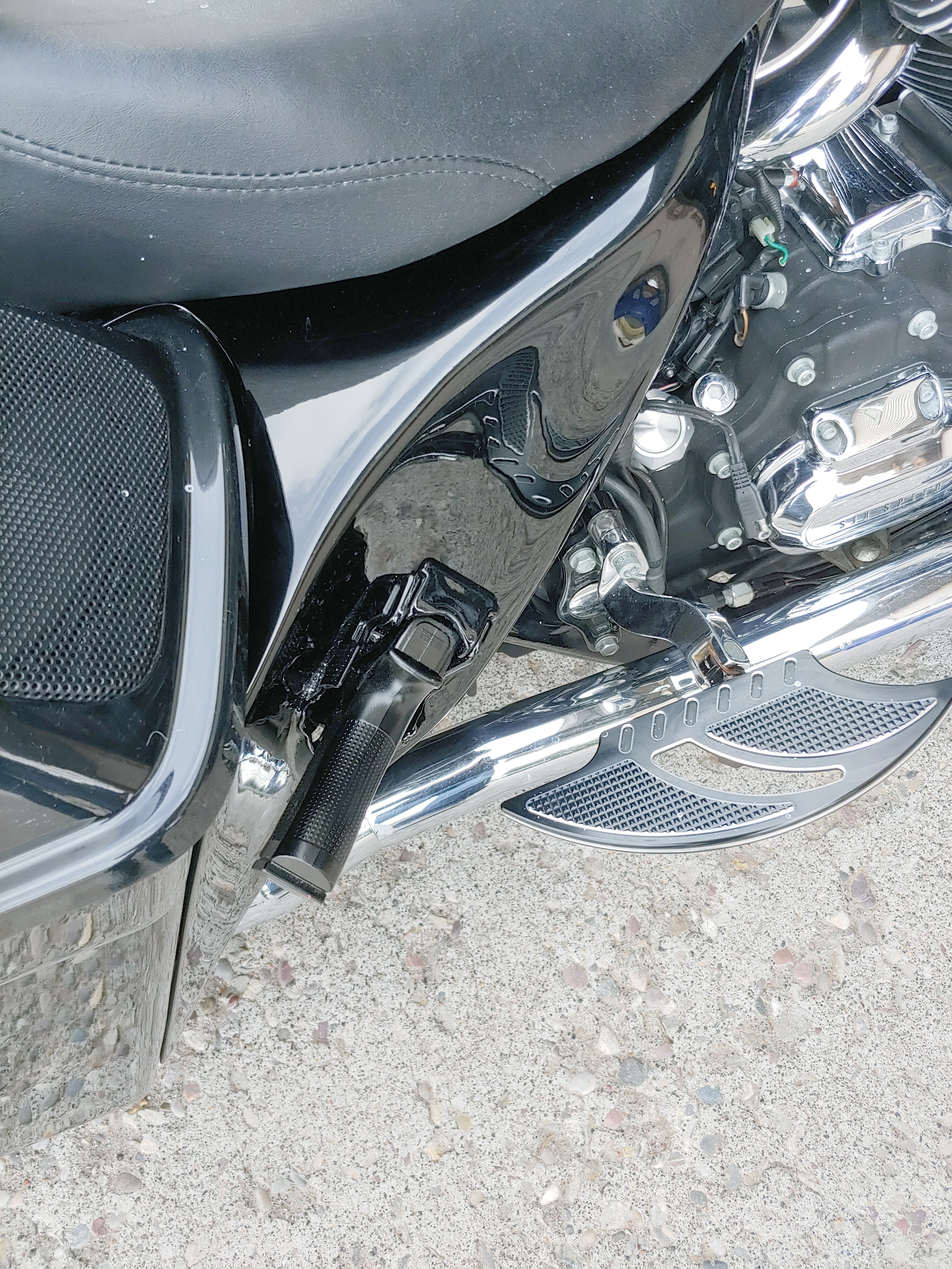 Harley davidson side cover holsters