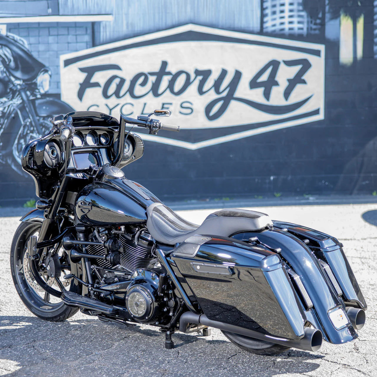 Factory 47 Crash Bar Anarchy Black for Baggers