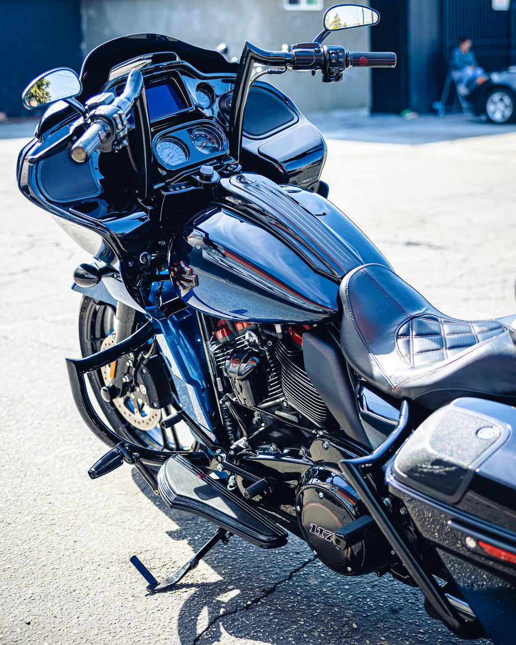 Factory 47 Crash Bar Anarchy Black for Baggers