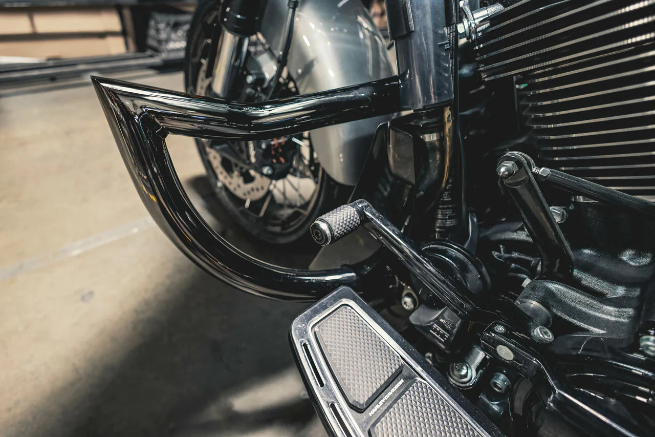Factory 47 Crash Bar - Guardian Defender Black Chrome for Baggers