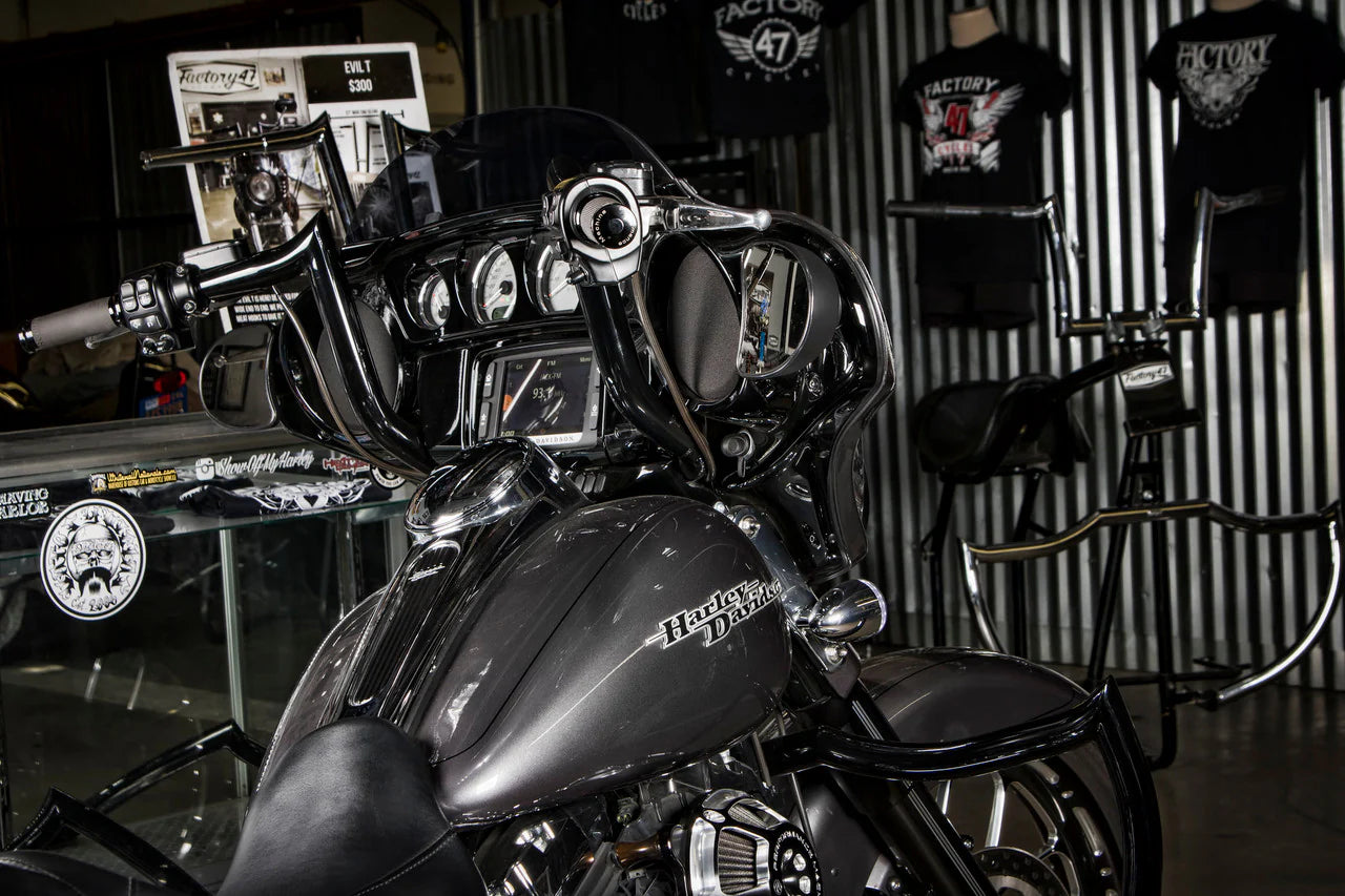 Factory 47 Assault 12" Black