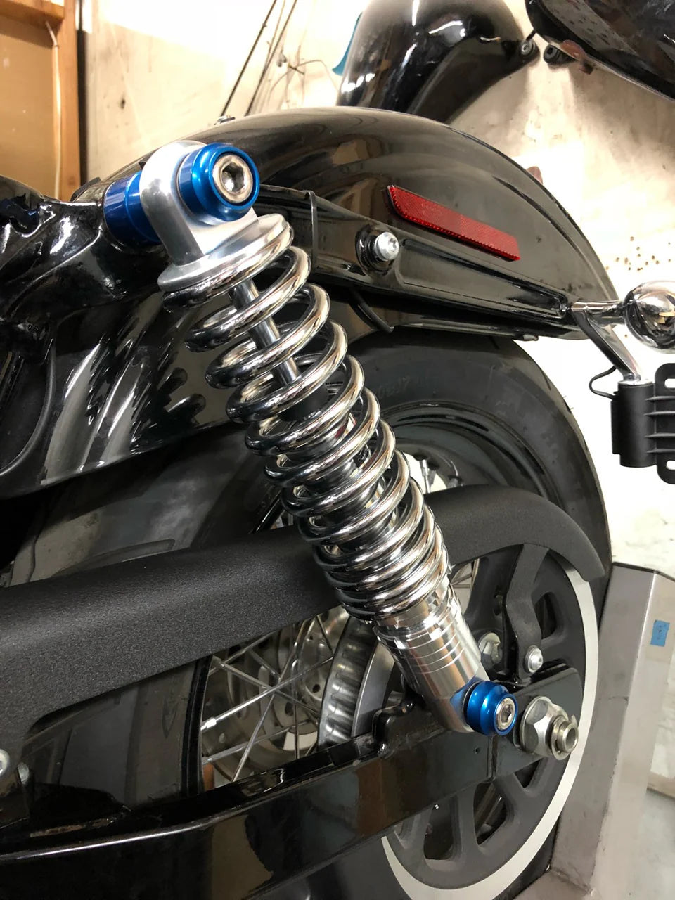 Way Kool Dyna Shock Mounts