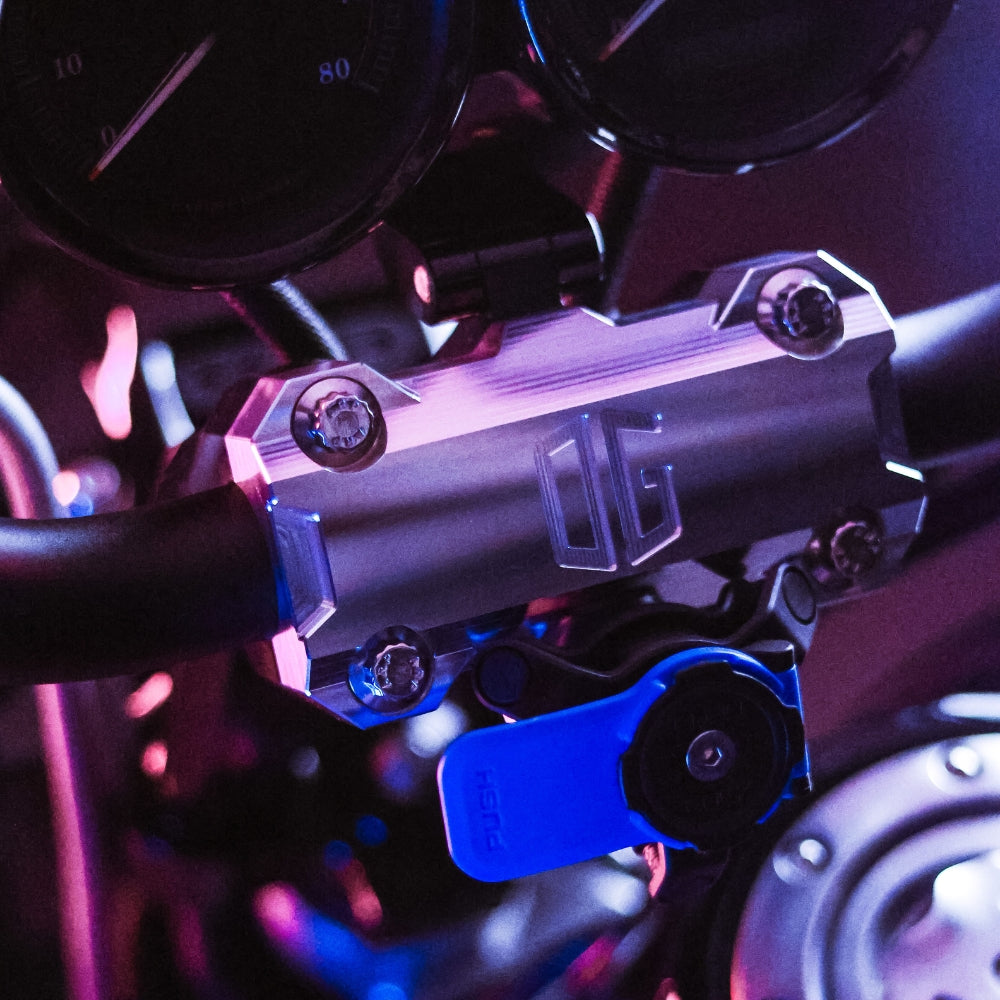 OG 6.5'' Performance Pull Back Risers, Black and Aluminum, installed on a 2005 Dyna