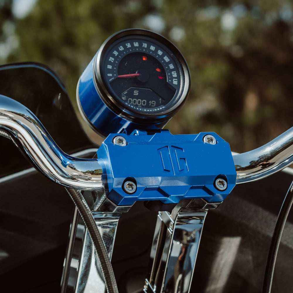 OG Single Billet Gauge Pod Blue installed on a FXLRST Softail Low Rider ST