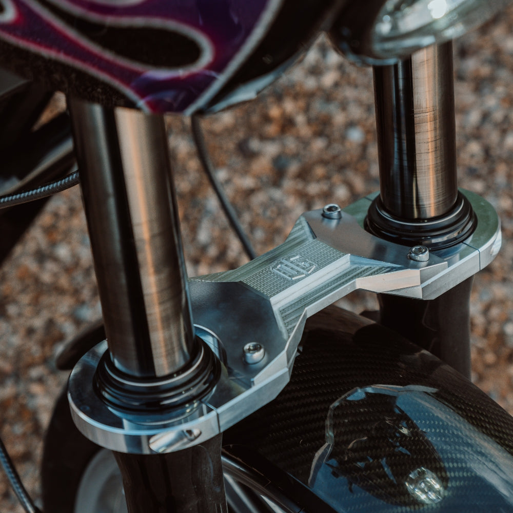 OG Speed 49mm Fork Brace installed on a 2021 Softail Standard FXST