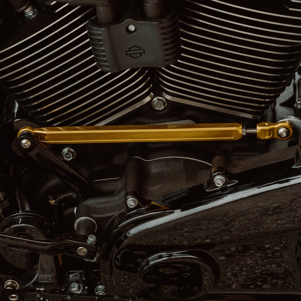 OG Touring Shift Linkage Gold installed on a 2026 Street Glide