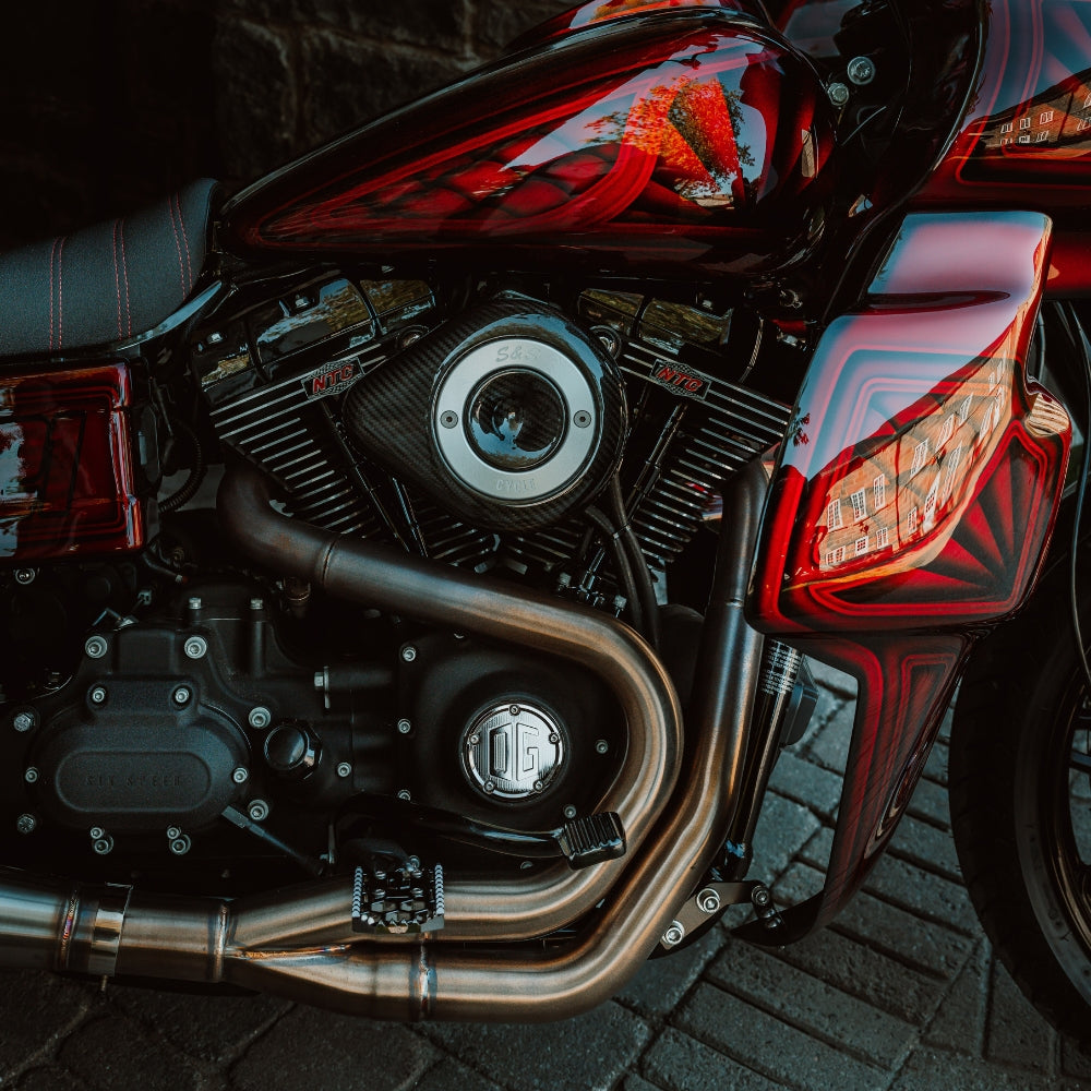 OG Twin Cam Points Cover installed on a Dyna FXD 2007