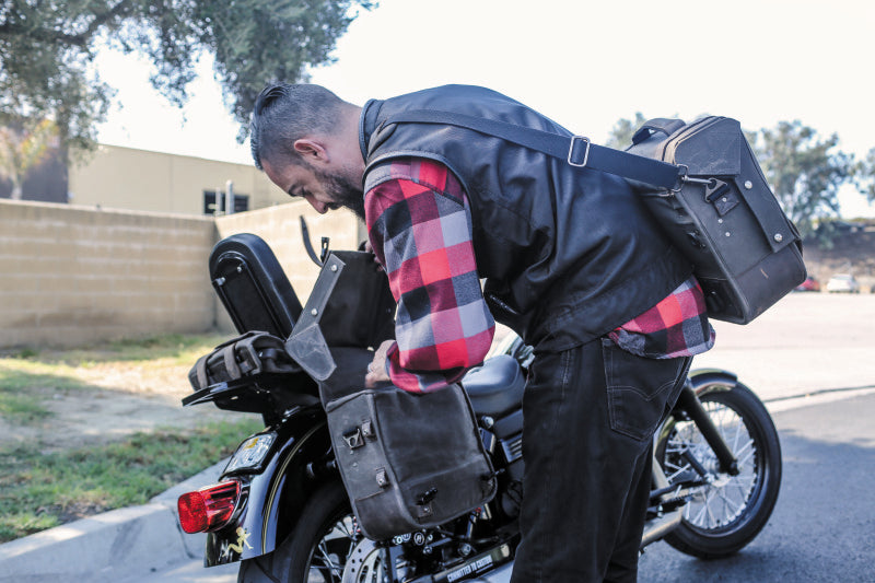 Burly Brand Voyager Saddlebag (Ea) - Dark Oak B15-1000D